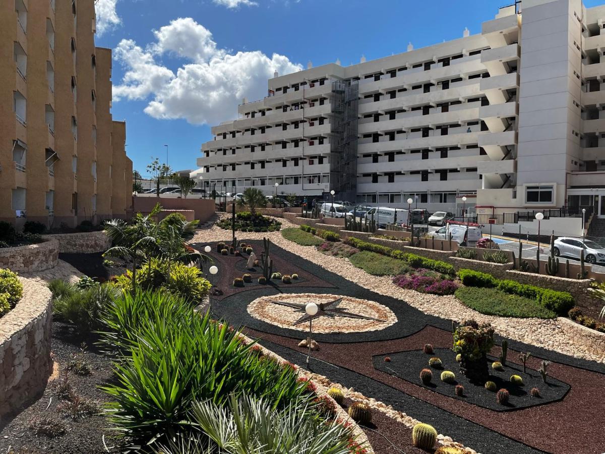 Borinquen Studio Apartment Playa Feñabe Eksteriør billede
